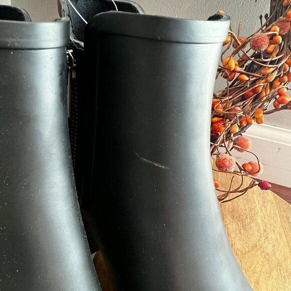 Lucky Brand ''BUNITA'' Women's Rain Boot Black Rubber Size 7.0 M Black - Picture 3 of 16